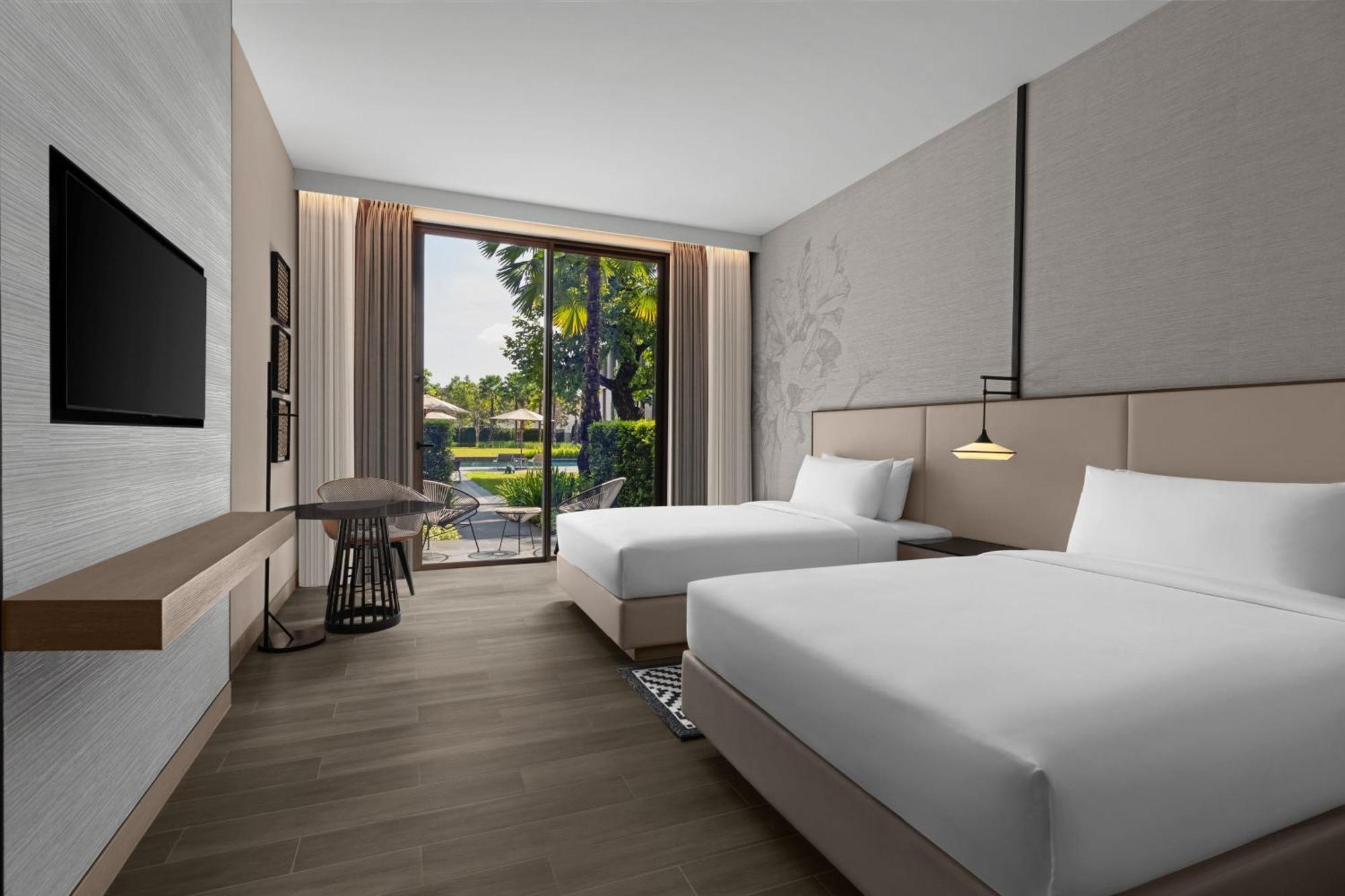 Courtyard By Marriott Bangkok Suvarnabhumi Airport Esterno foto